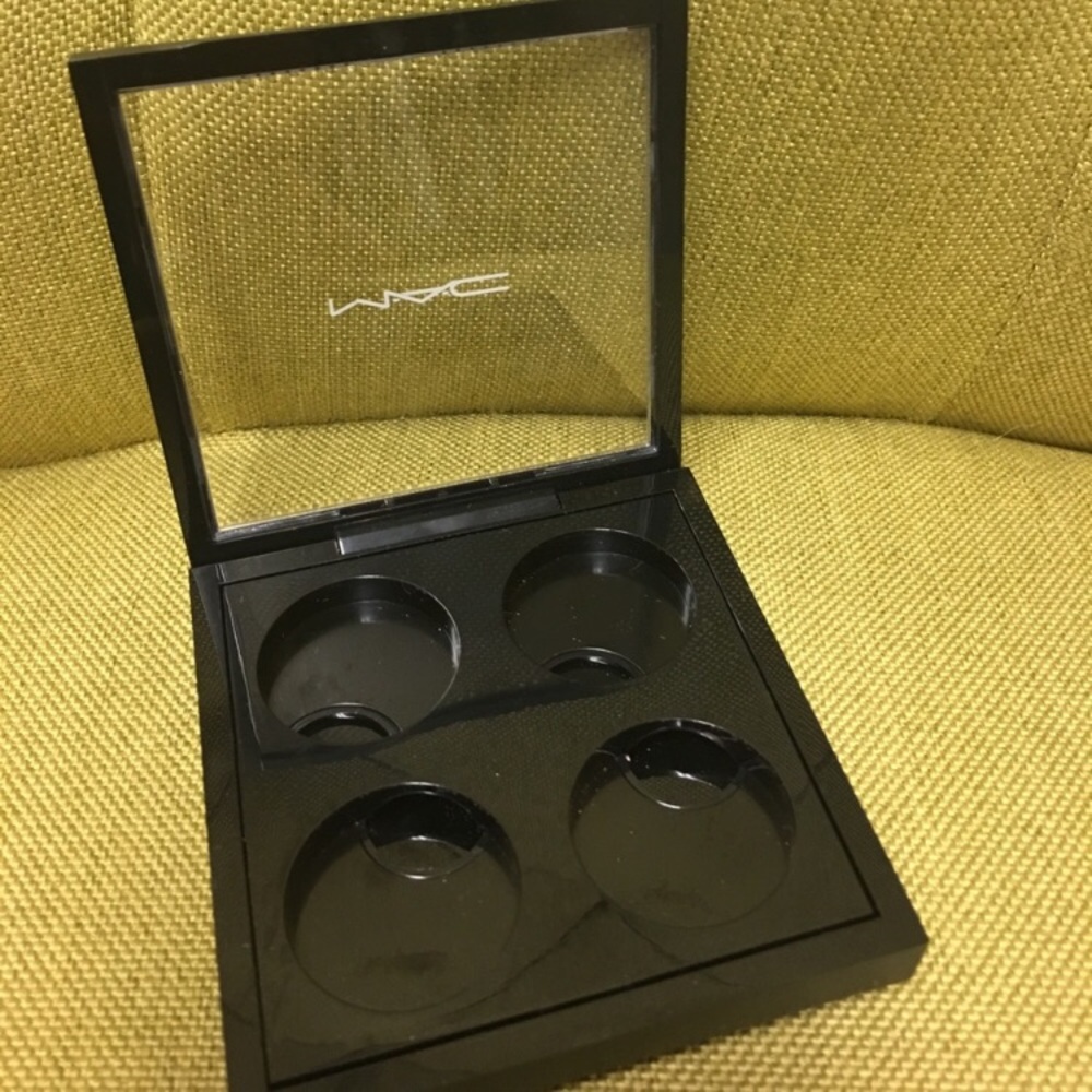 MAC magnetic pallet